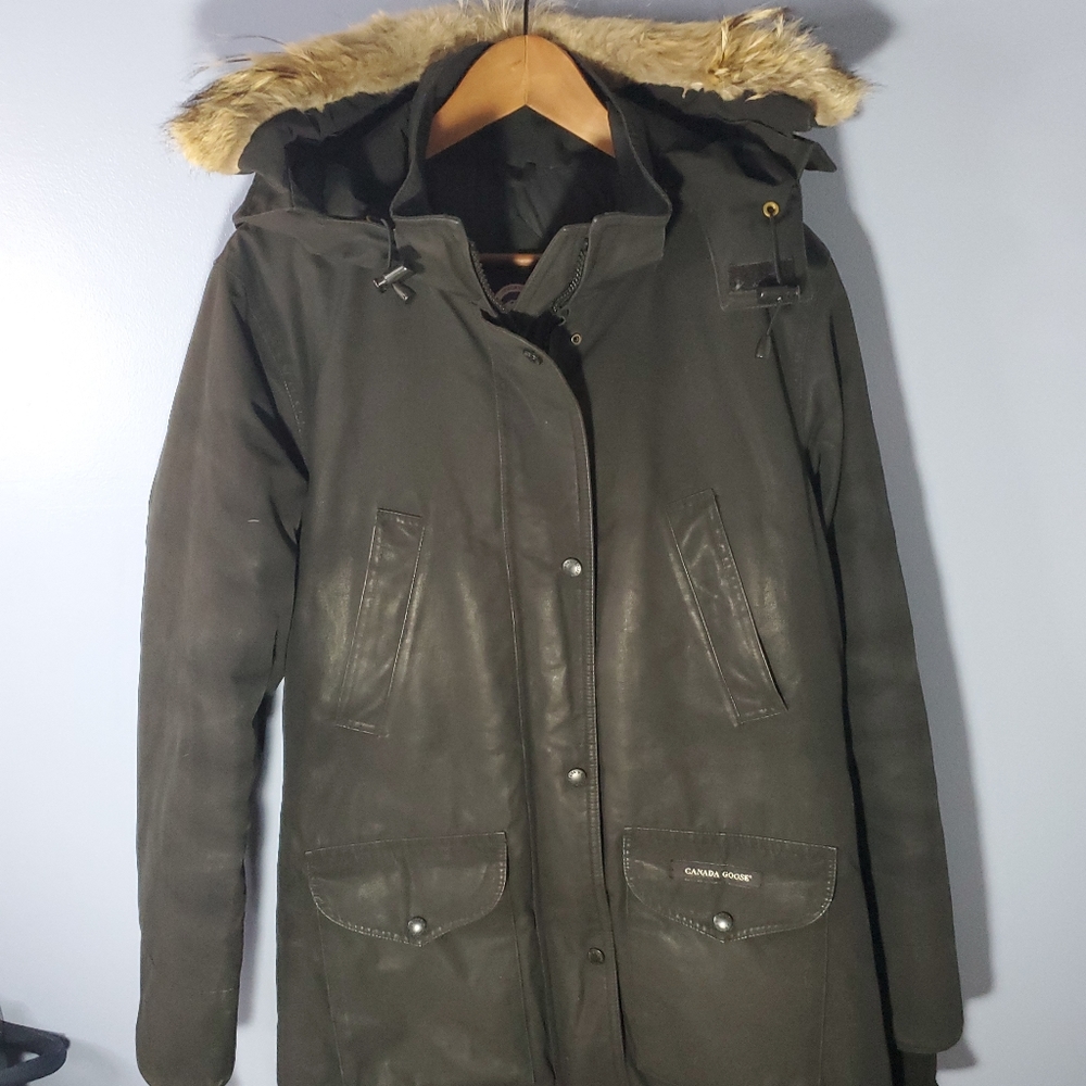 canada goose women Winter Black Parka Size M Canada Made